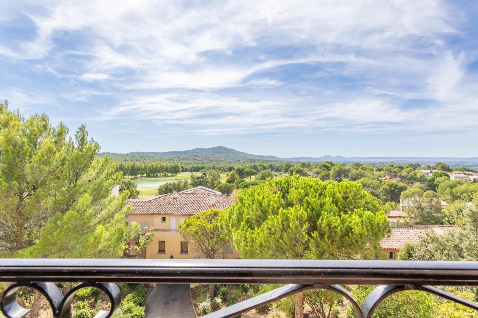 Village Pierre & Vacances Pont Royal En Provence Mallemort Eksteriør bilde