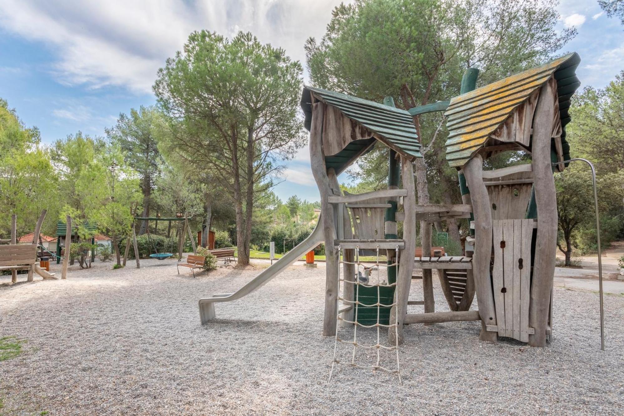 Village Pierre & Vacances Pont Royal En Provence Mallemort Eksteriør bilde